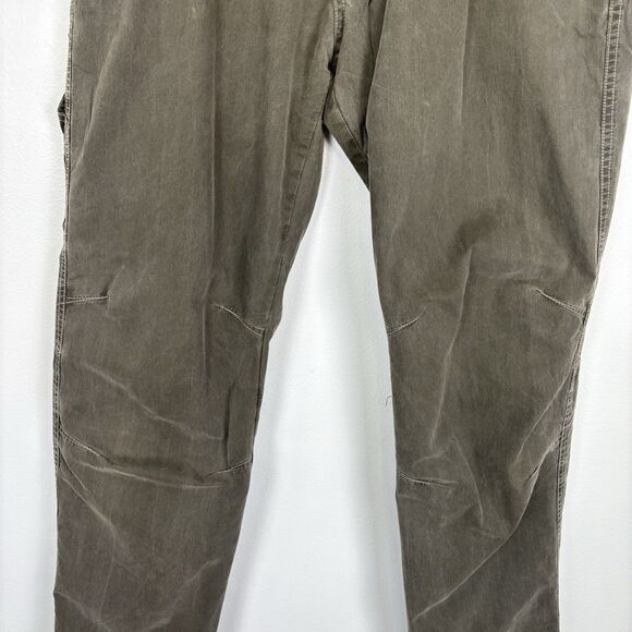 Kuhl Men's Hiking Revolvr Pants Green Vintage Patina Dye Size 36x32.5 READ - Picture 2 of 12
